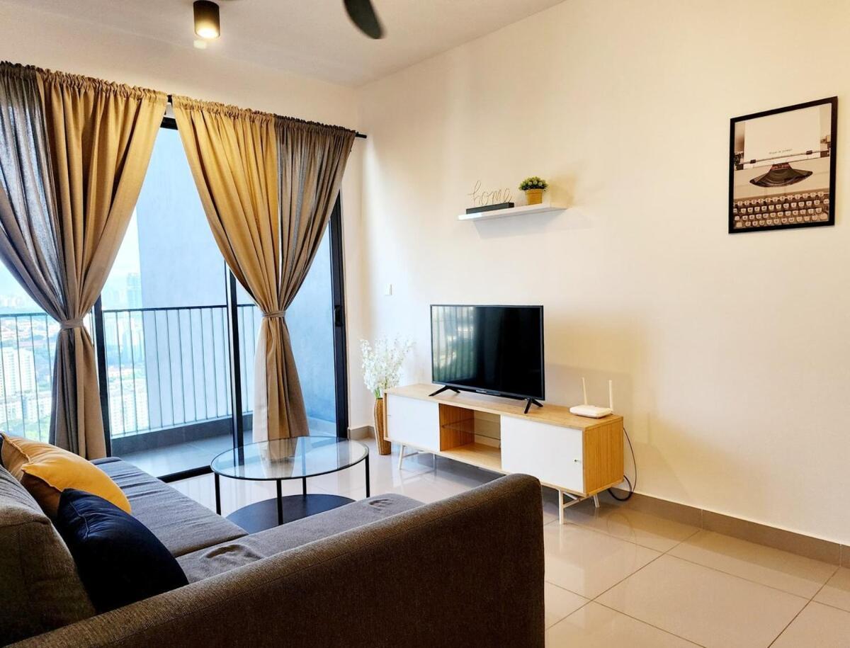 New Unit Kuchai Sentral 2bedroom Wifi Parking Pangsapuri *